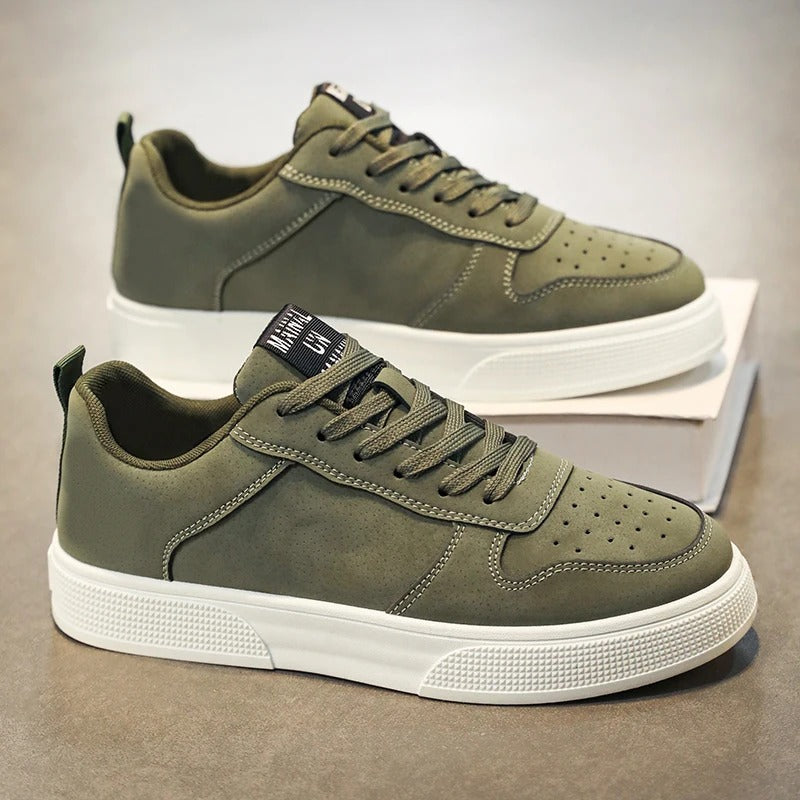 Sneaker - N  530